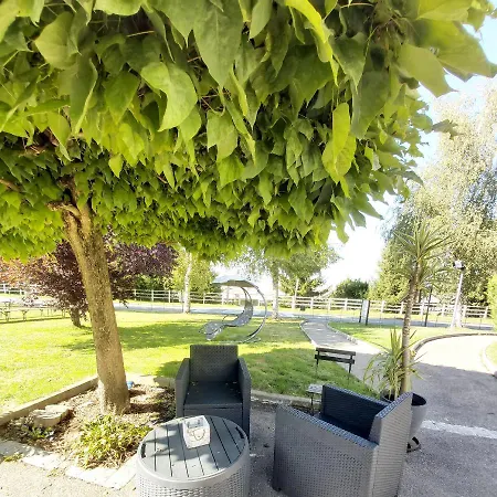 Chez Swan Et Yuliya *