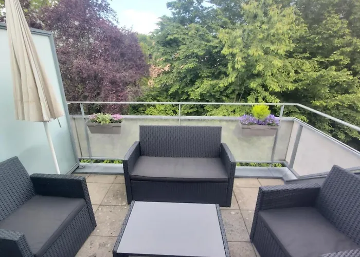 Chez Swan Et Yuliya *